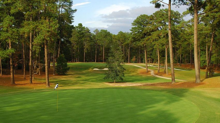 Pinehurst Resort - North Carolina golf packages