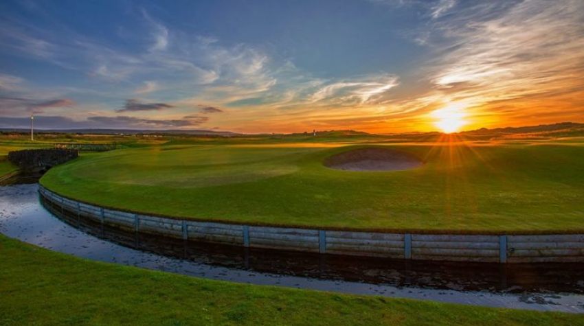 Sunset on the 6th hole at Mussenden