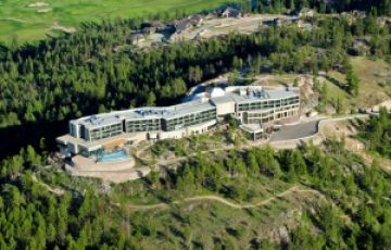 Sparkling Hill Resort