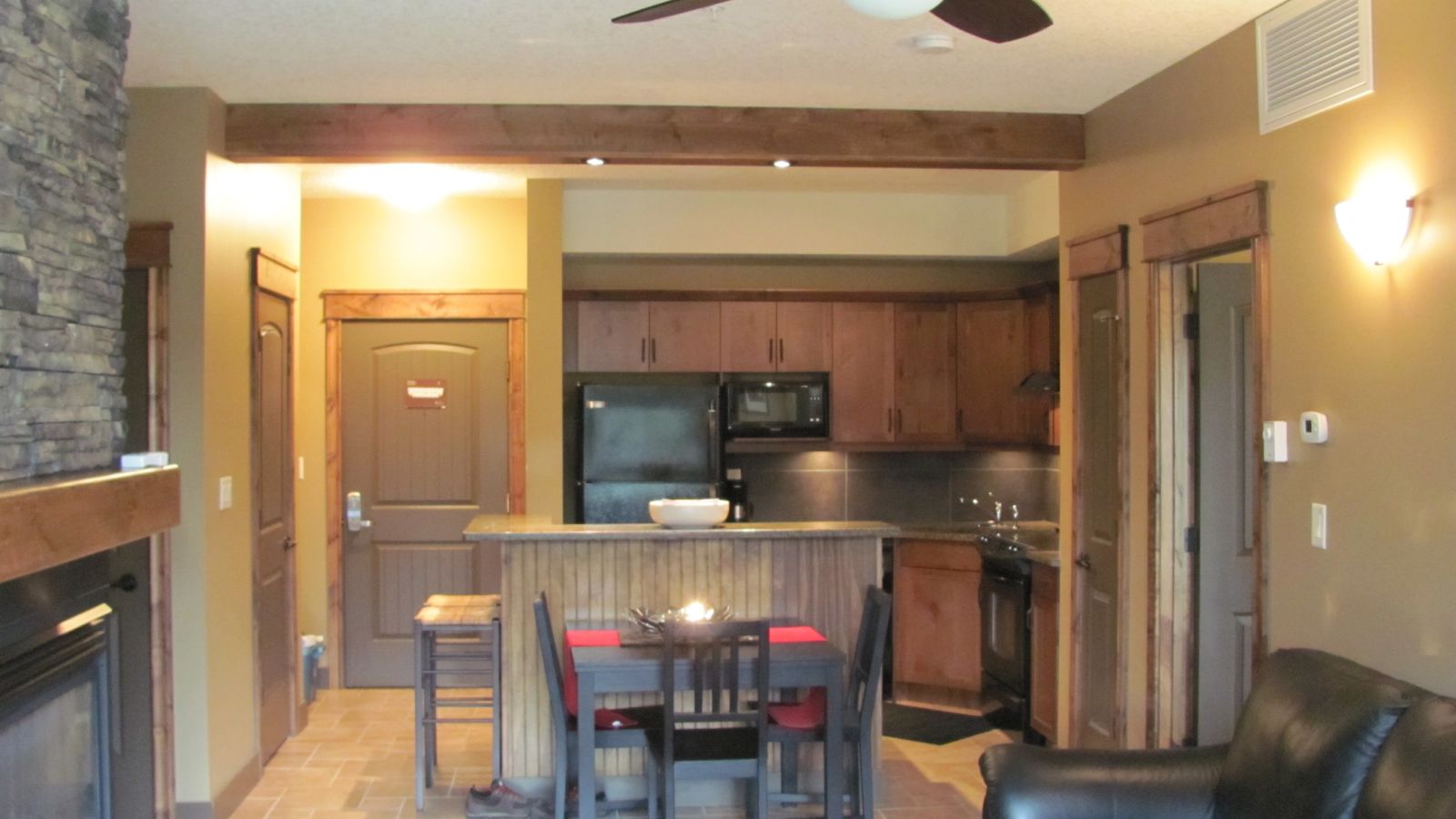 Radium - Invermere Condos - Columbia Valley golf packages