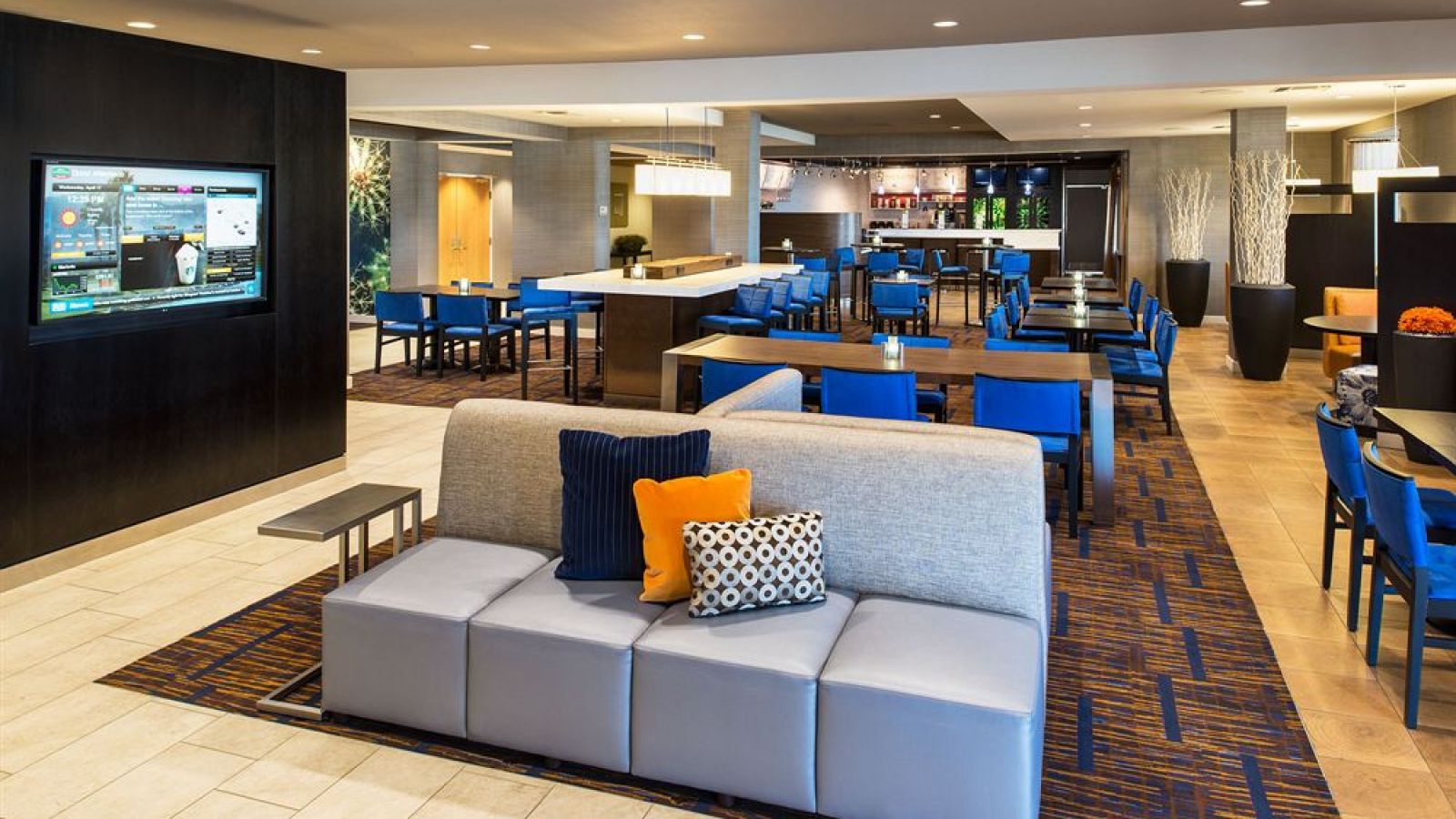 Courtyard by Marriott Palm Desert - Palm Springs golf packages