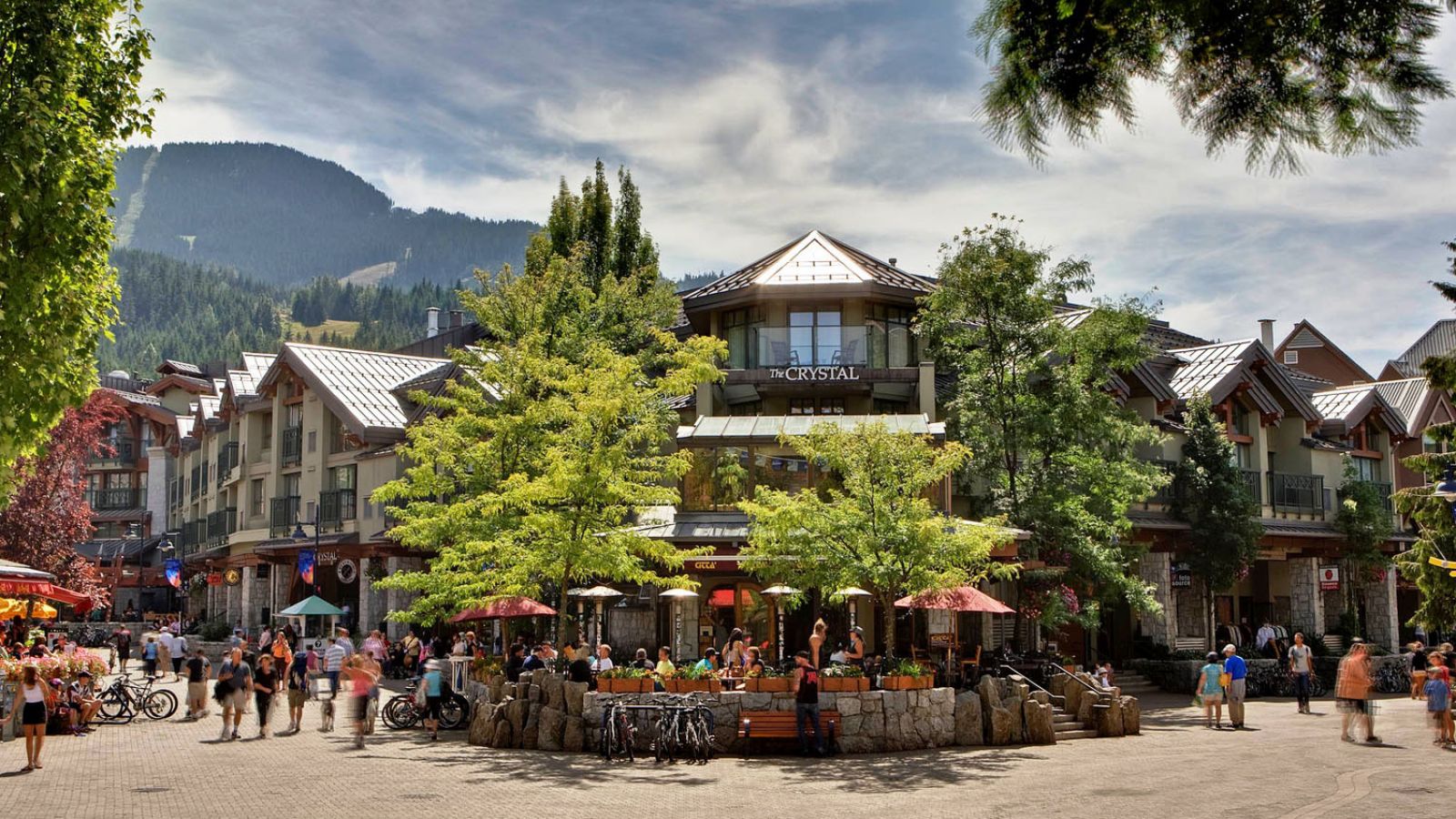 Crystal Lodge and Suites - Whistler golf packages
