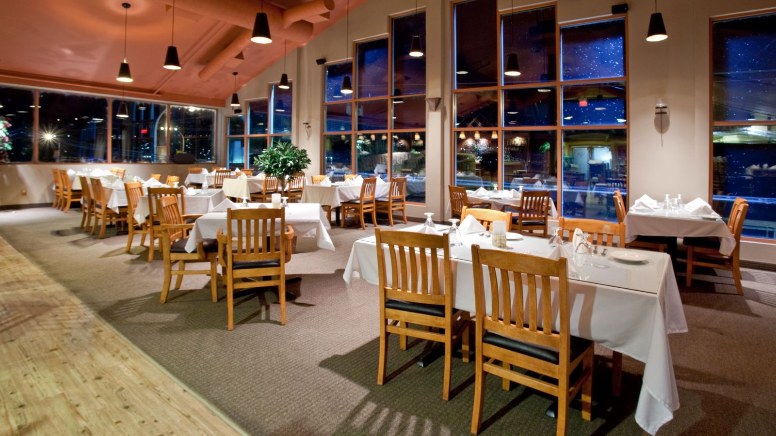 Holiday Inn Osoyoos - Osoyoos golf packages