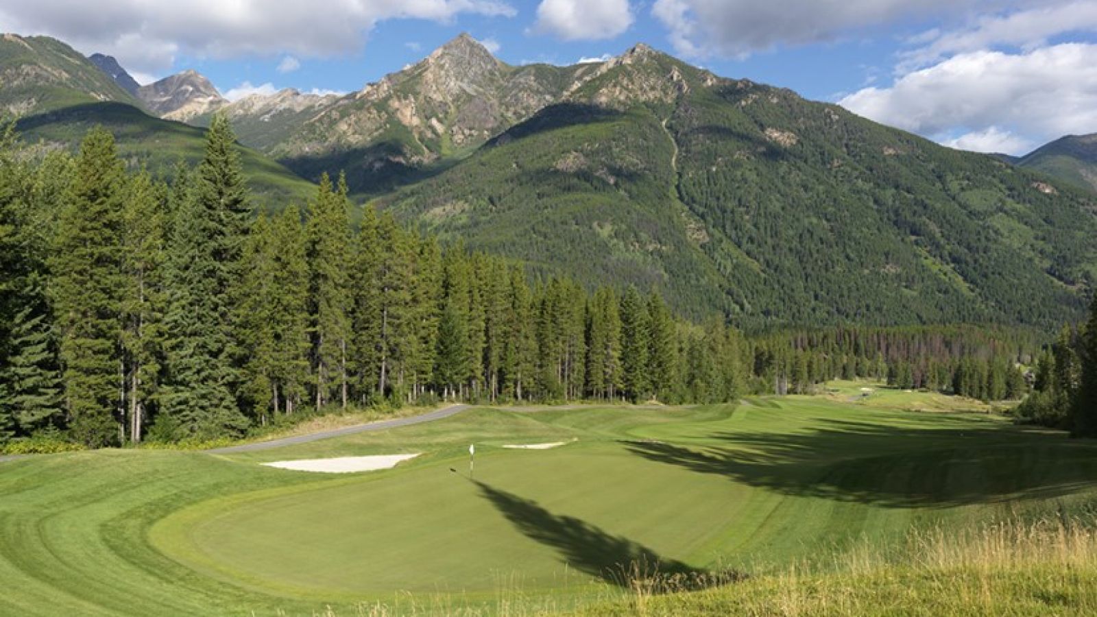 Pine Inn at Panorama Mountain Village - Columbia Valley golf packages