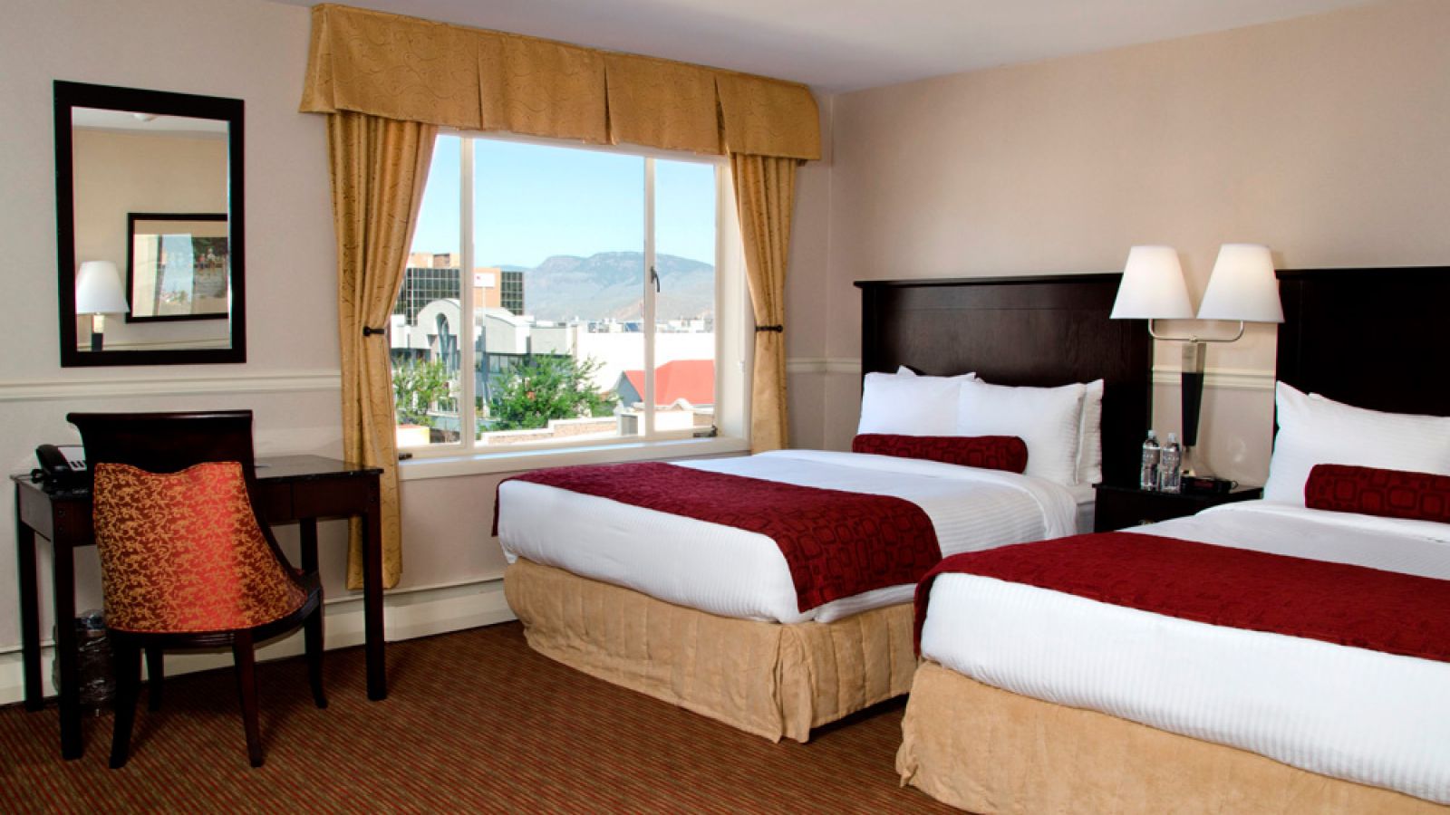Plaza Hotel Kamloops - Standard 1 queen room