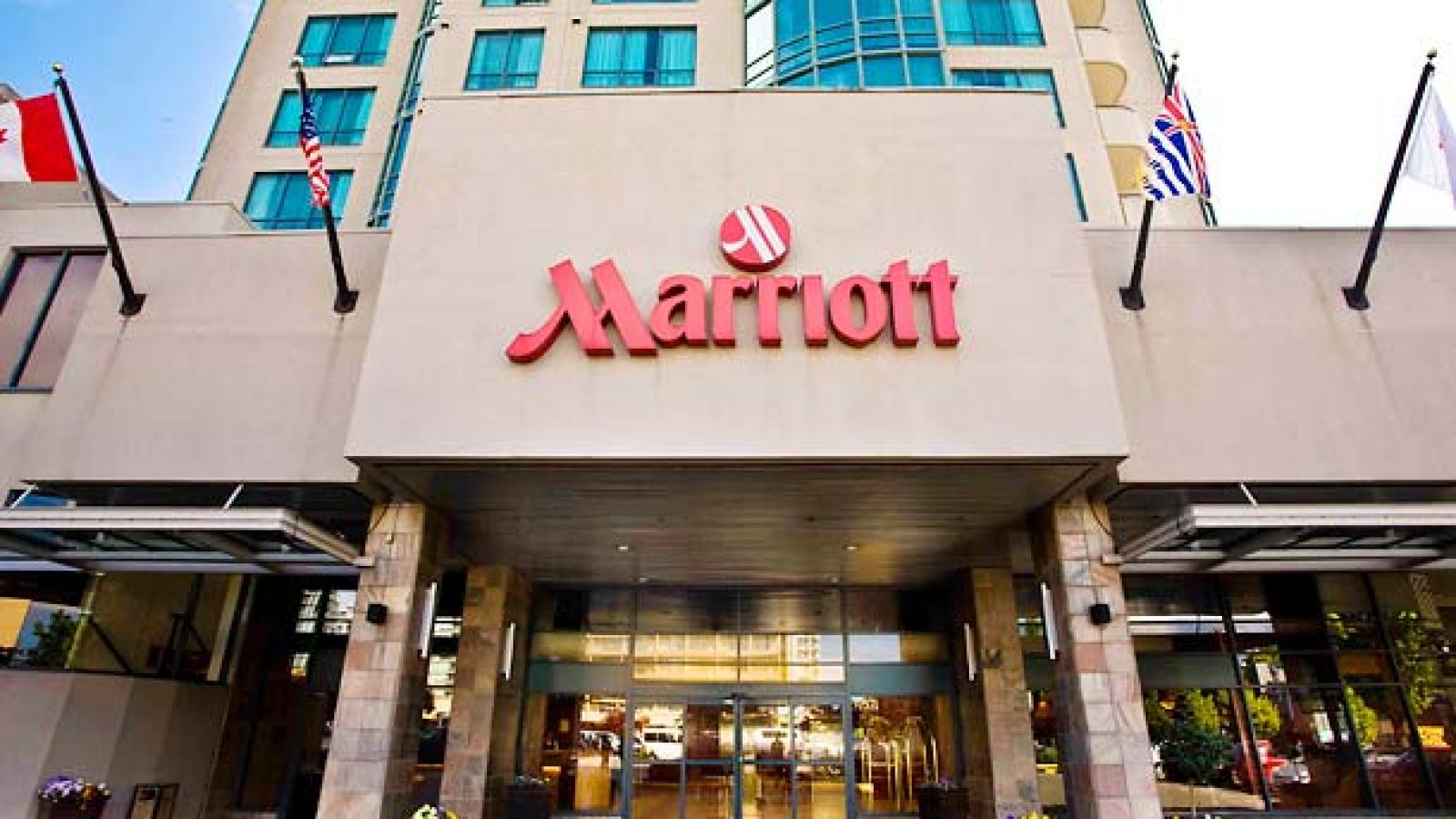 Vancouver Airport Marriott Hotel - Front View