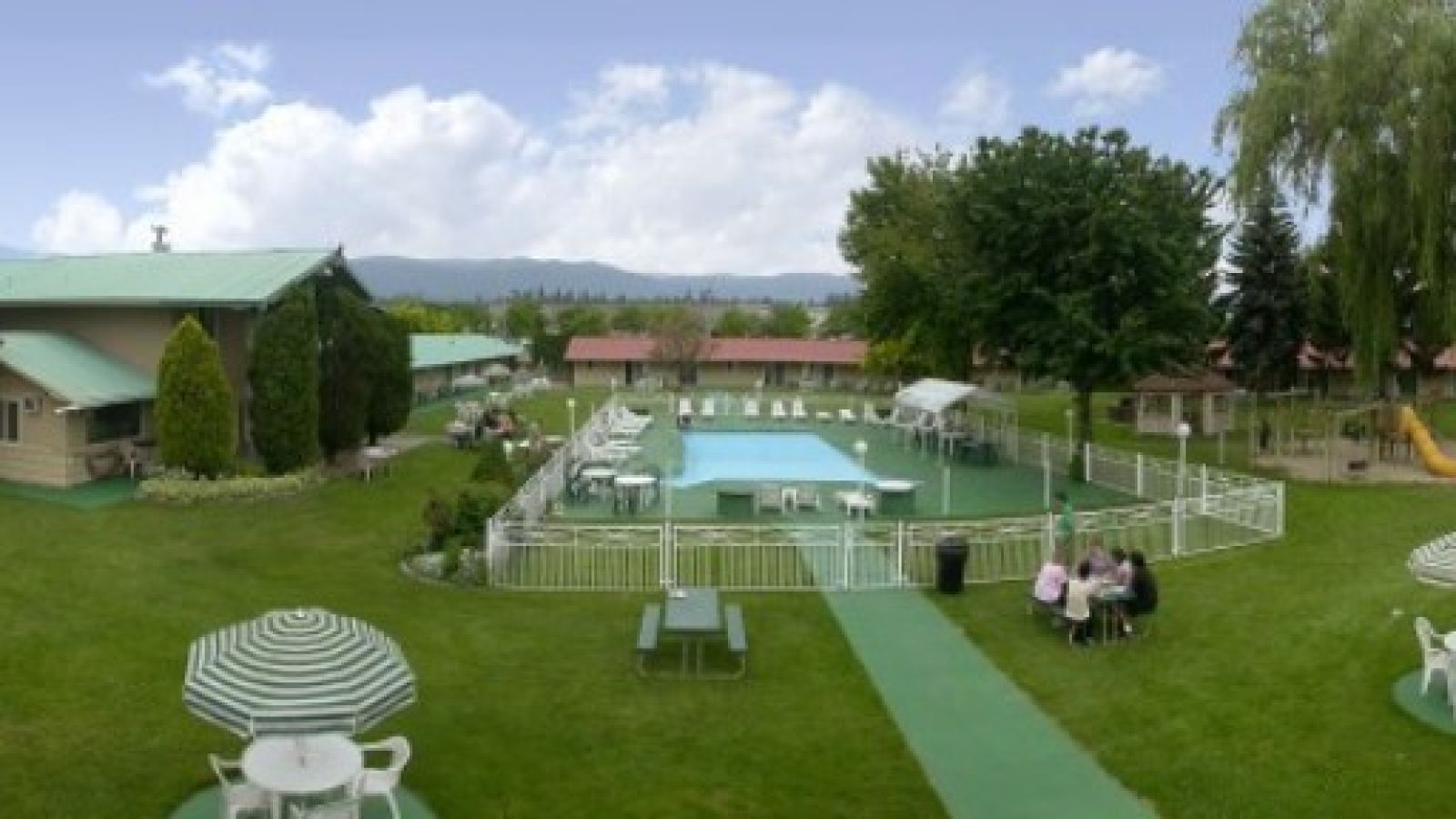 Okanagan Seasons Resort Kelowna Canada Okanagan Seasons Resort - great location for golf groups for Kelowna