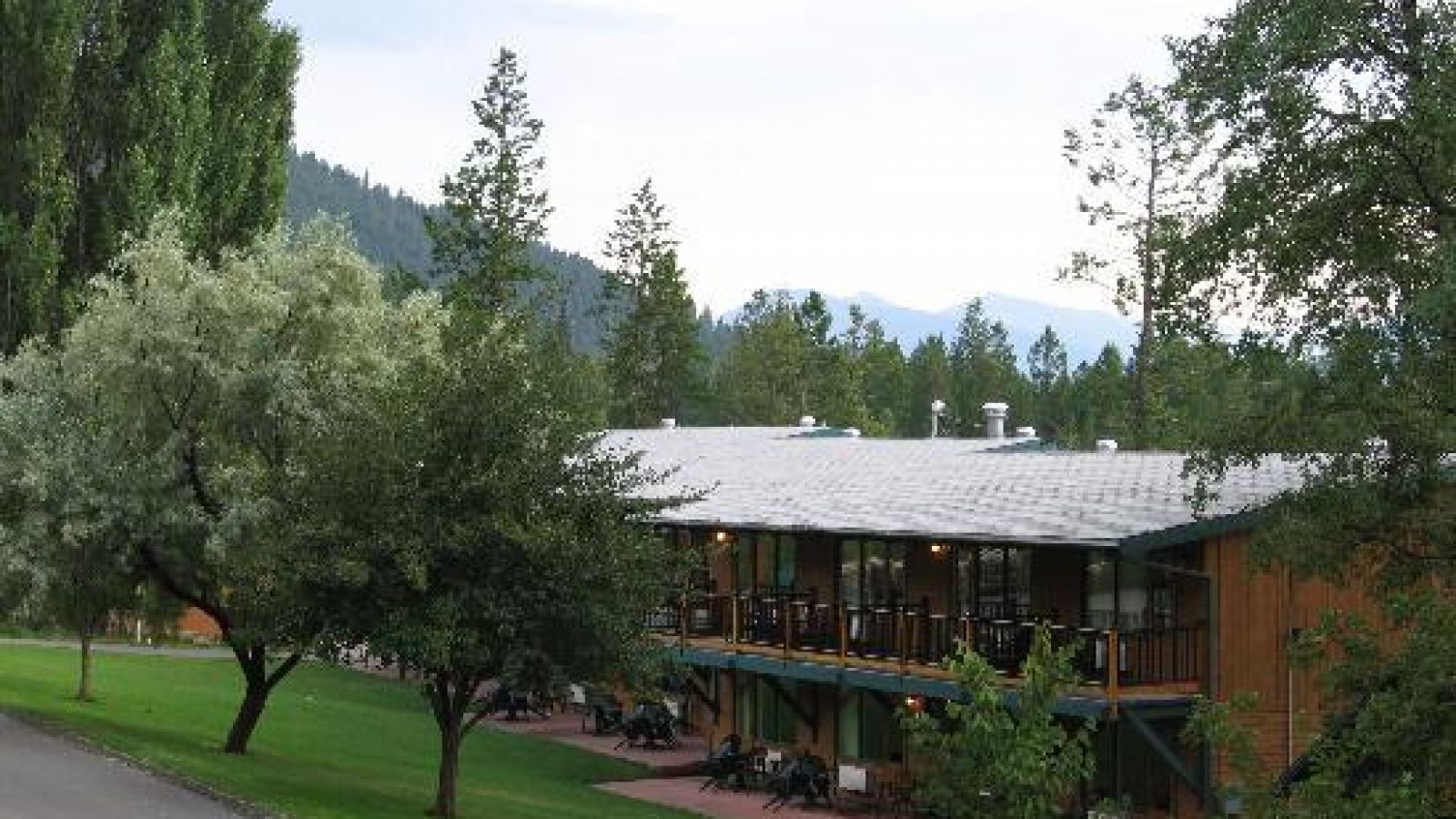 Fairmont Hot Springs Resort - Columbia Valley golf packages