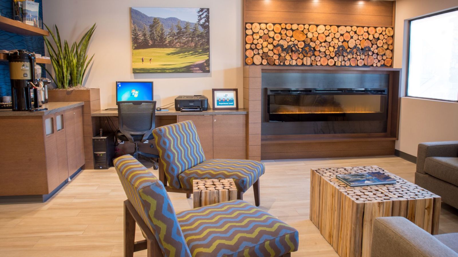 Accent Inn - Lobby Area