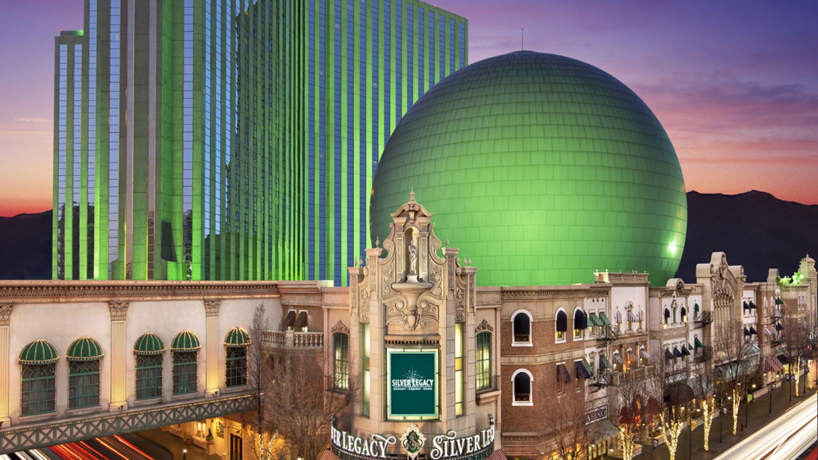 Outside view of Silver Legacy Casino