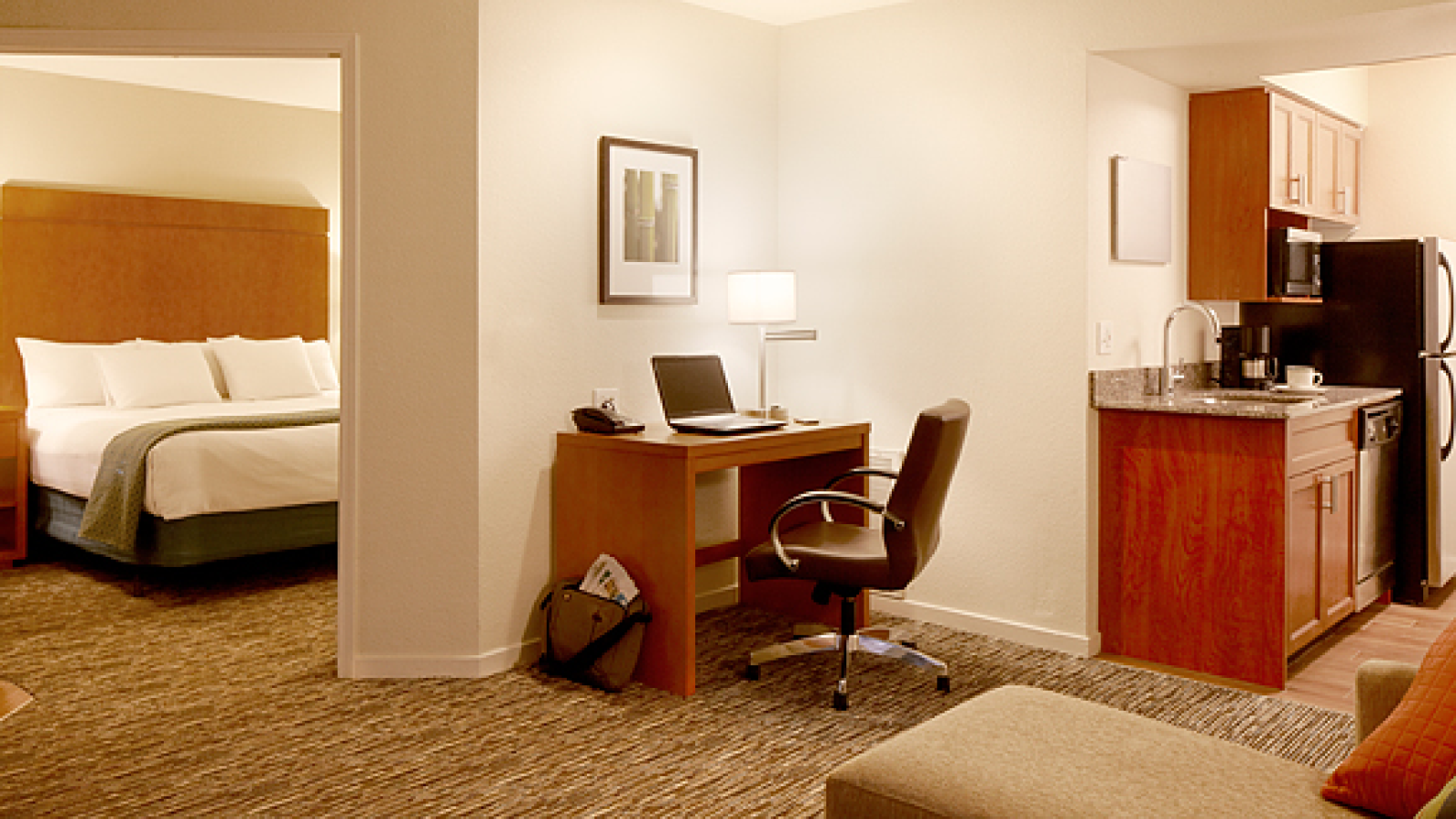 Hyatt House Scottsdale/Old Town - One Bedroom King