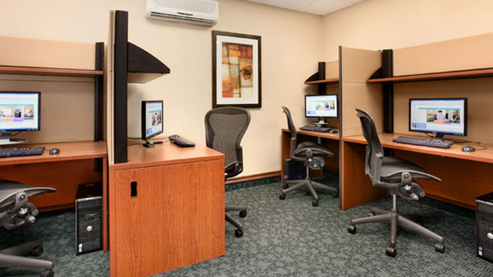 Hyatt House Scottsdale/Old Town - Business Centre