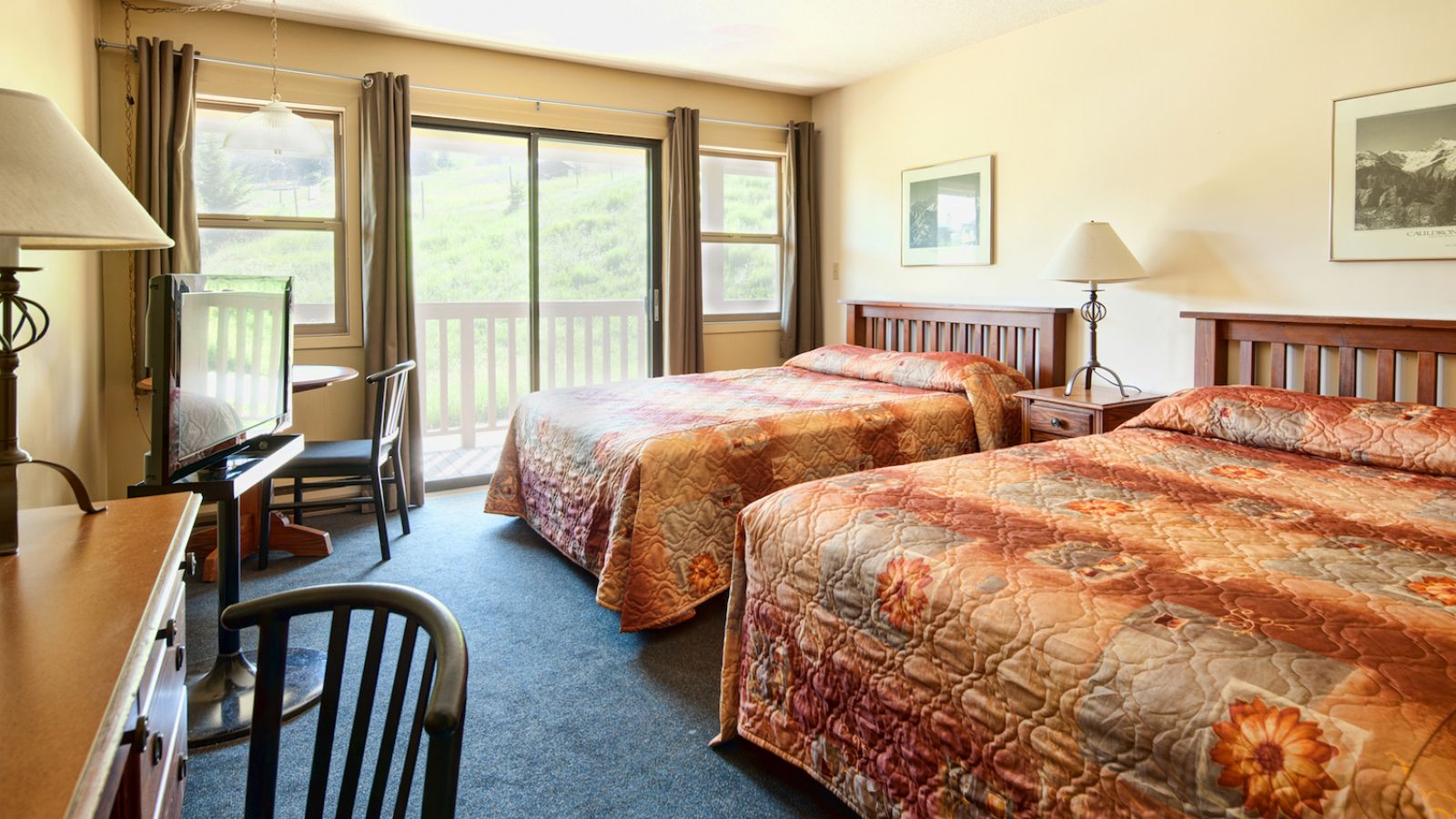 Pine Inn at Panorama Mountain Village - Columbia Valley golf packages