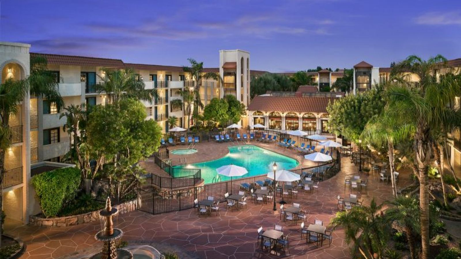 Embassy Suites by Hilton Scottsdale