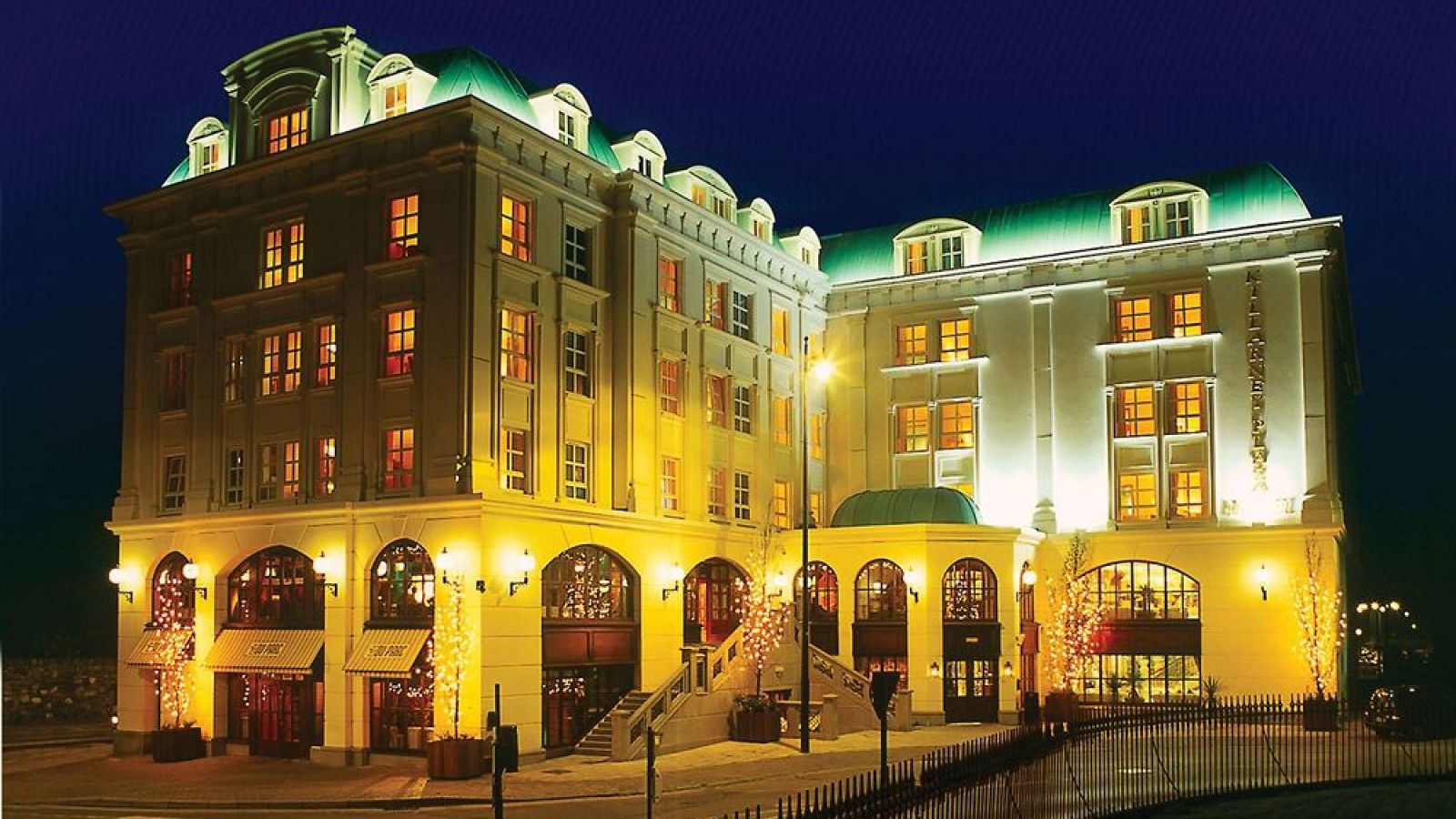 Killarney Plaza Hotel