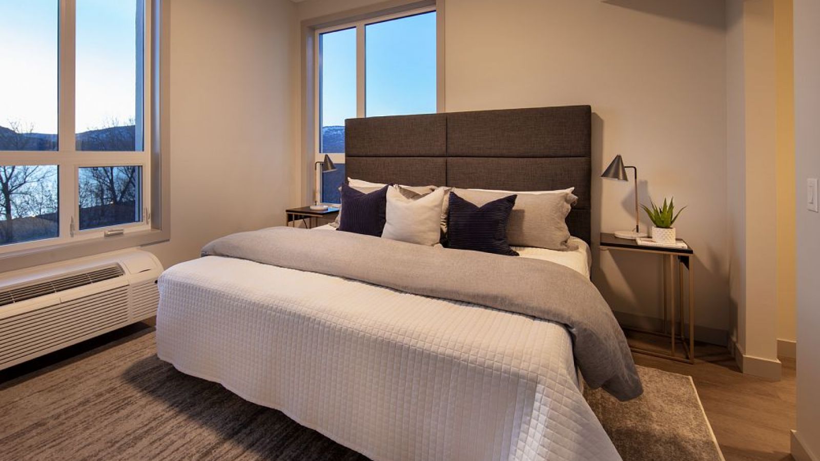 The Shore - Kelowna condo suites by Lake Okanagan