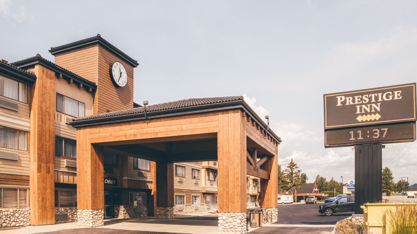 Prestige Inn Golden - Columbia valley golf packages