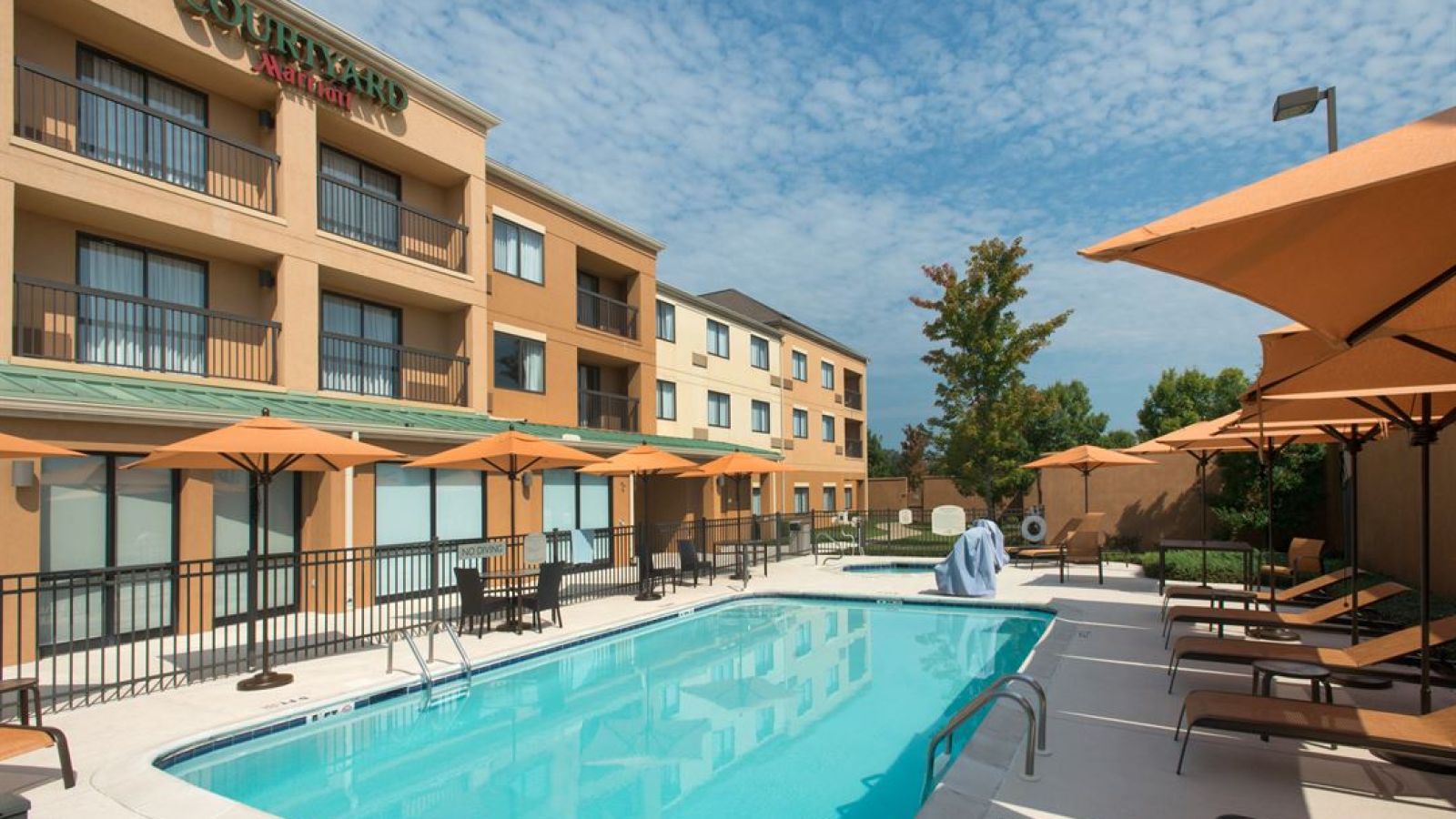 Courtyard Montgomery Prattville
