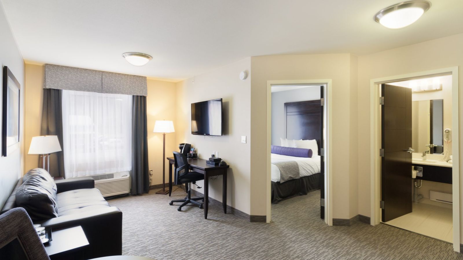 Kanata Inns - Blairmore One Bedroom Suite