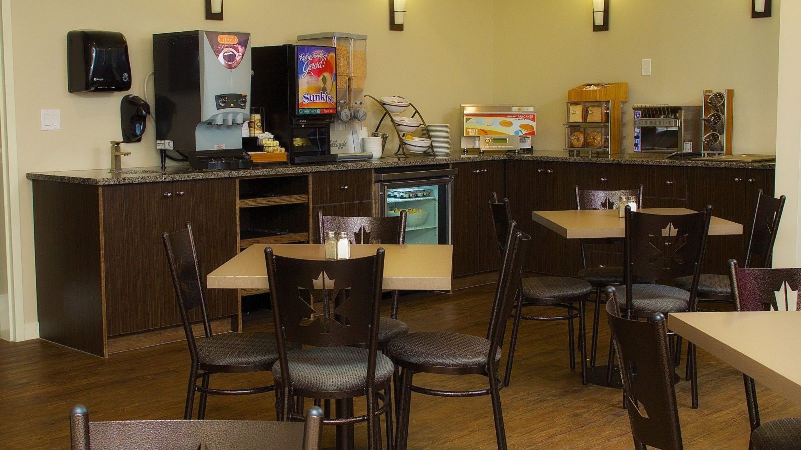 Kanata Inns Blairmore Breakfast Area