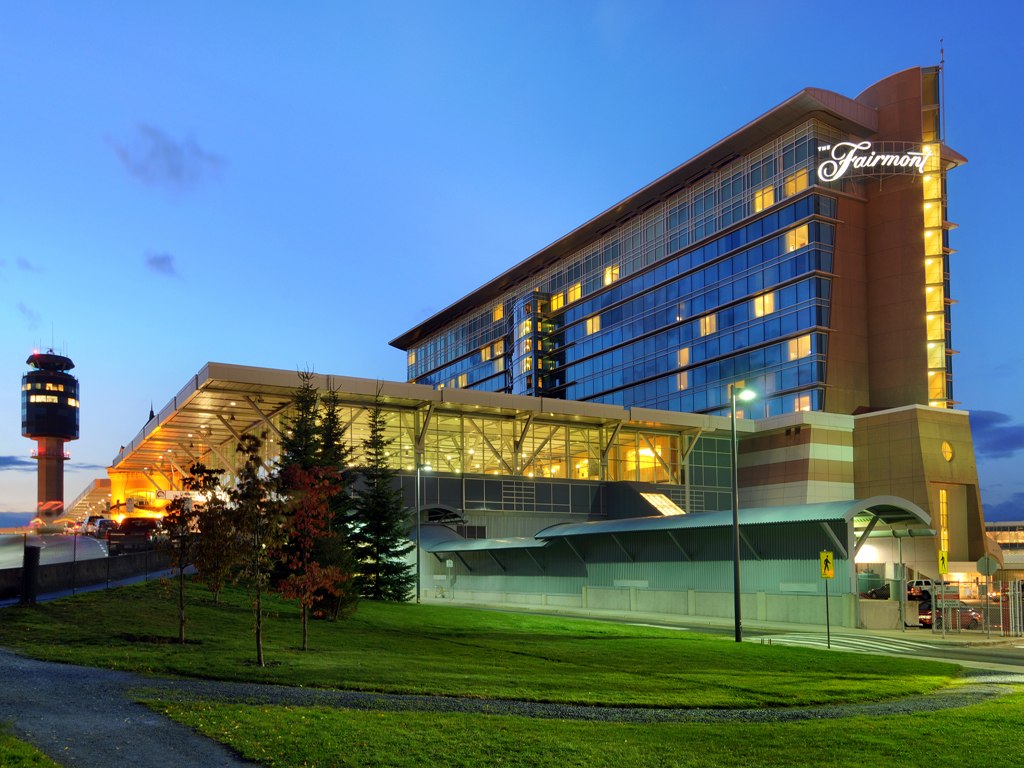 vancouver airport accommodation